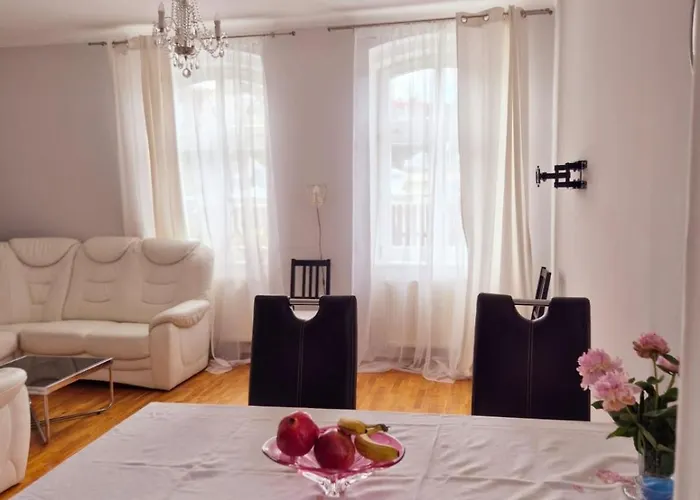 Apartmán Airy & Spacious